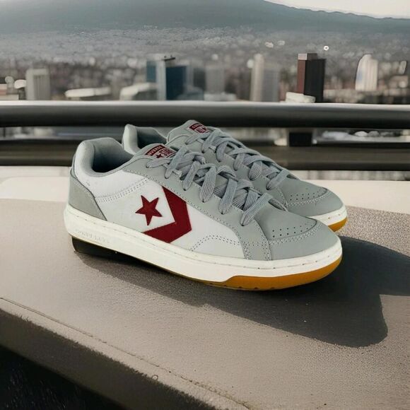 Converse Pro Blaze Classic Leather Suede Shoes US 9 Mens Gray Low Top Sneakers - Picture 1 of 15